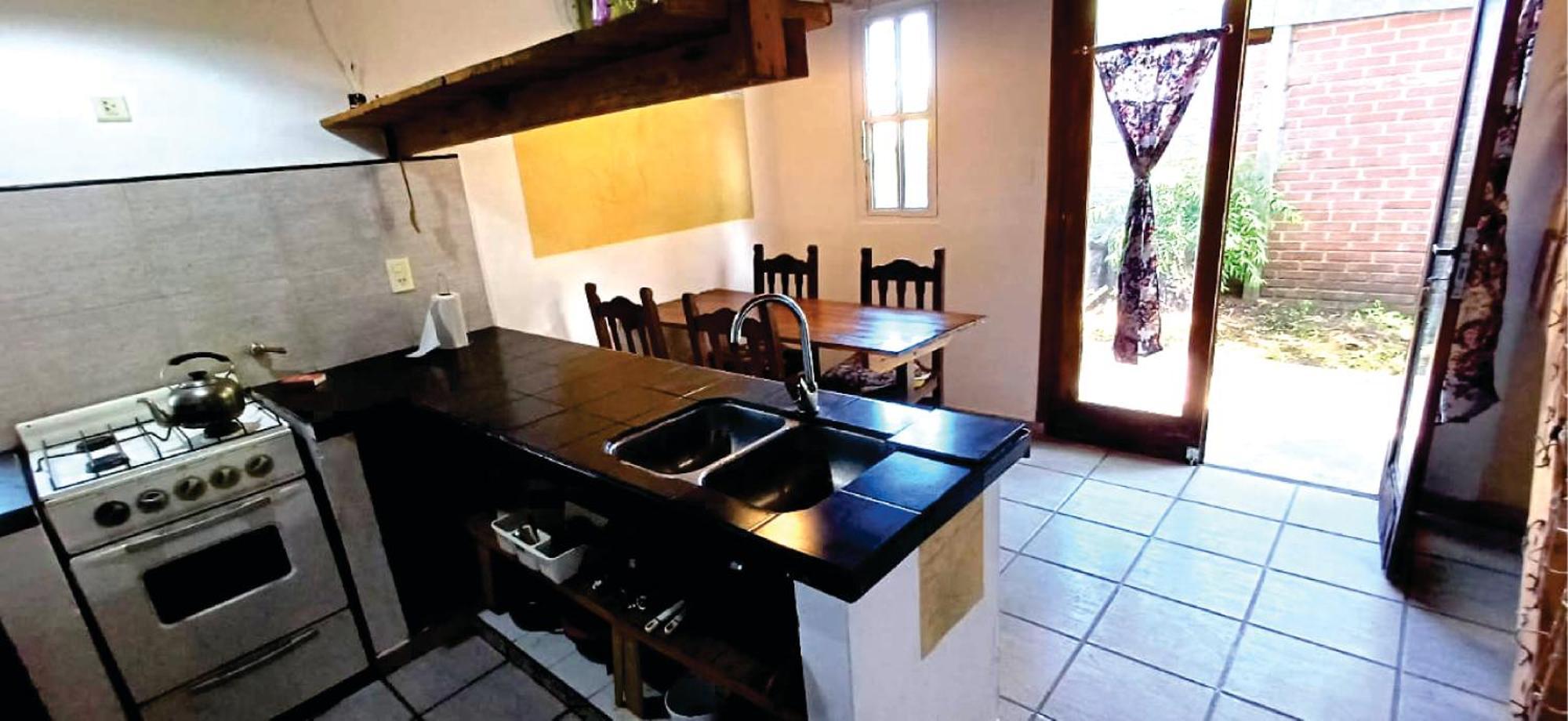 Casa A 6 Cuadras Playa Punta Mogotes, P/6 Pers. *