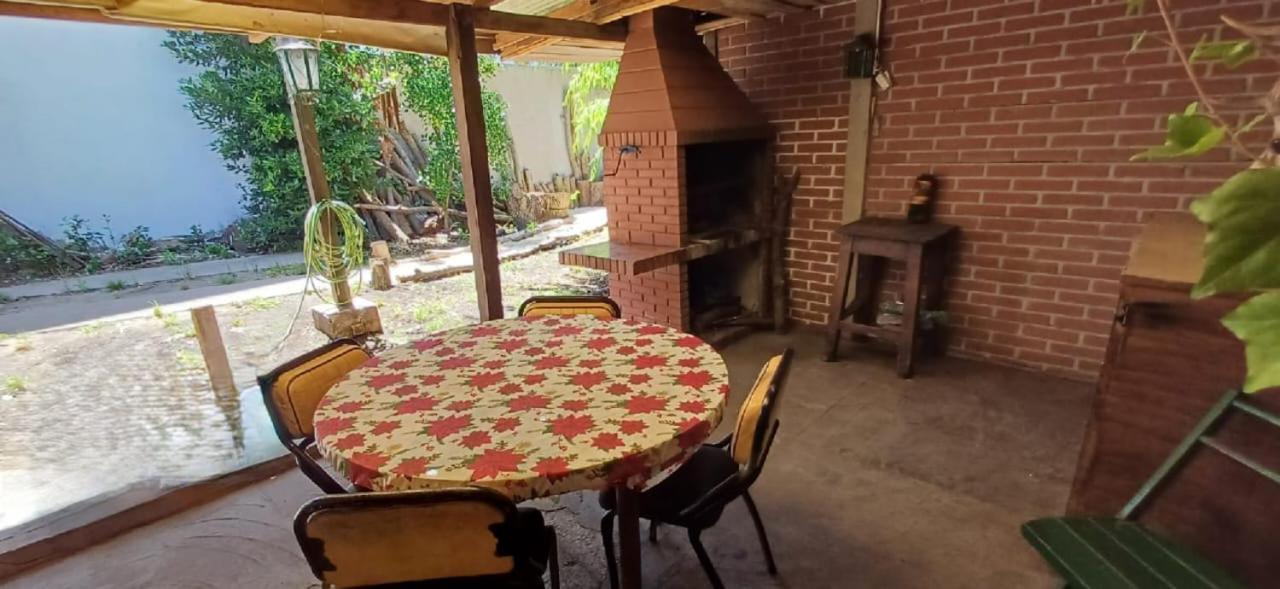 Сasa de vacaciones Casa A 6 Cuadras Playa Punta Mogotes, P/6 Pers. *